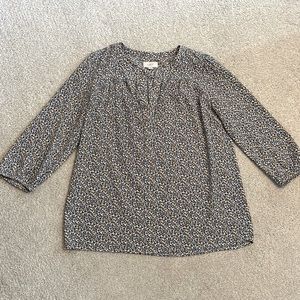 Floral Split-neck Popover Top 3/4 sleeves